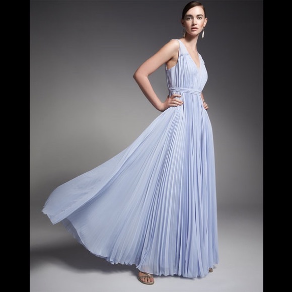 Rebecca Taylor V-neck Pleated Chiffon Floor Length Gown in Navy Blue size 4 - Picture 6 of 15